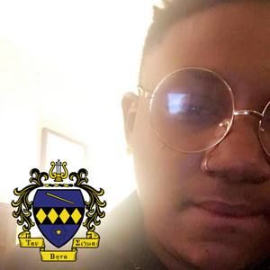 Meet your Posher, Tye